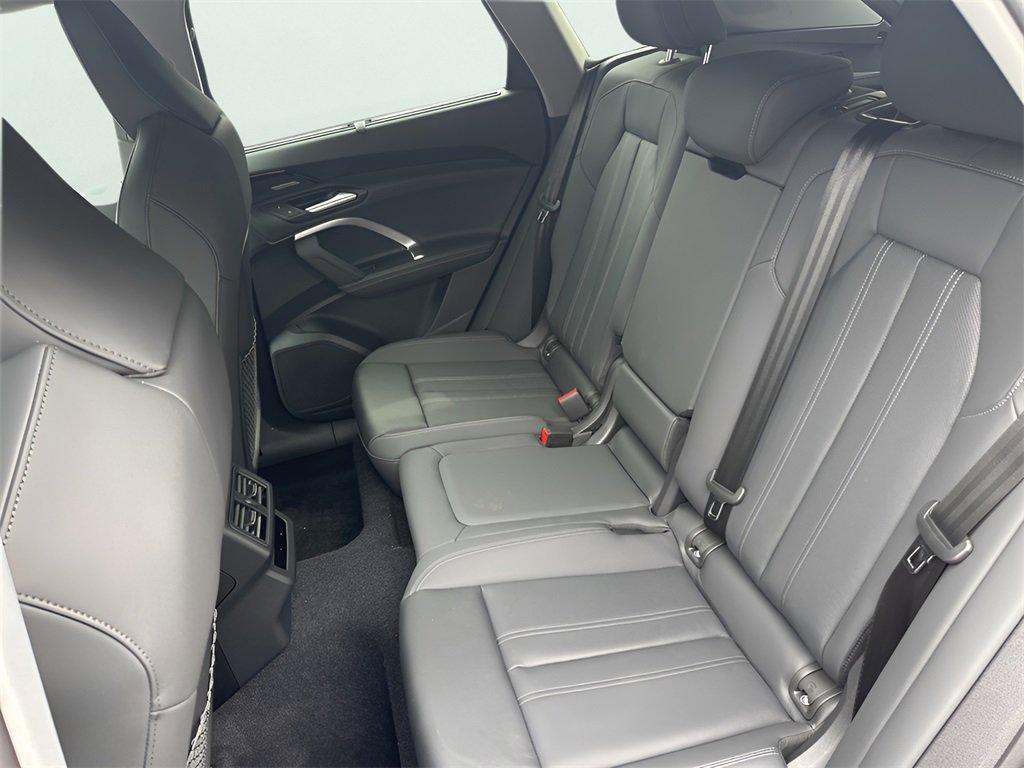 New 2025 Audi Q5 Premium Plus image 20
