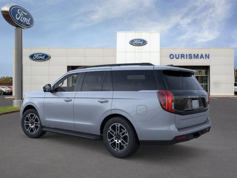 New 2025 Ford Expedition Active image 5