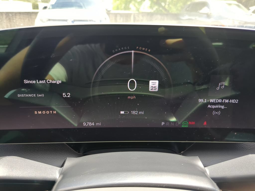 Used 2025 Lucid Air Touring AWD/4WD image 31