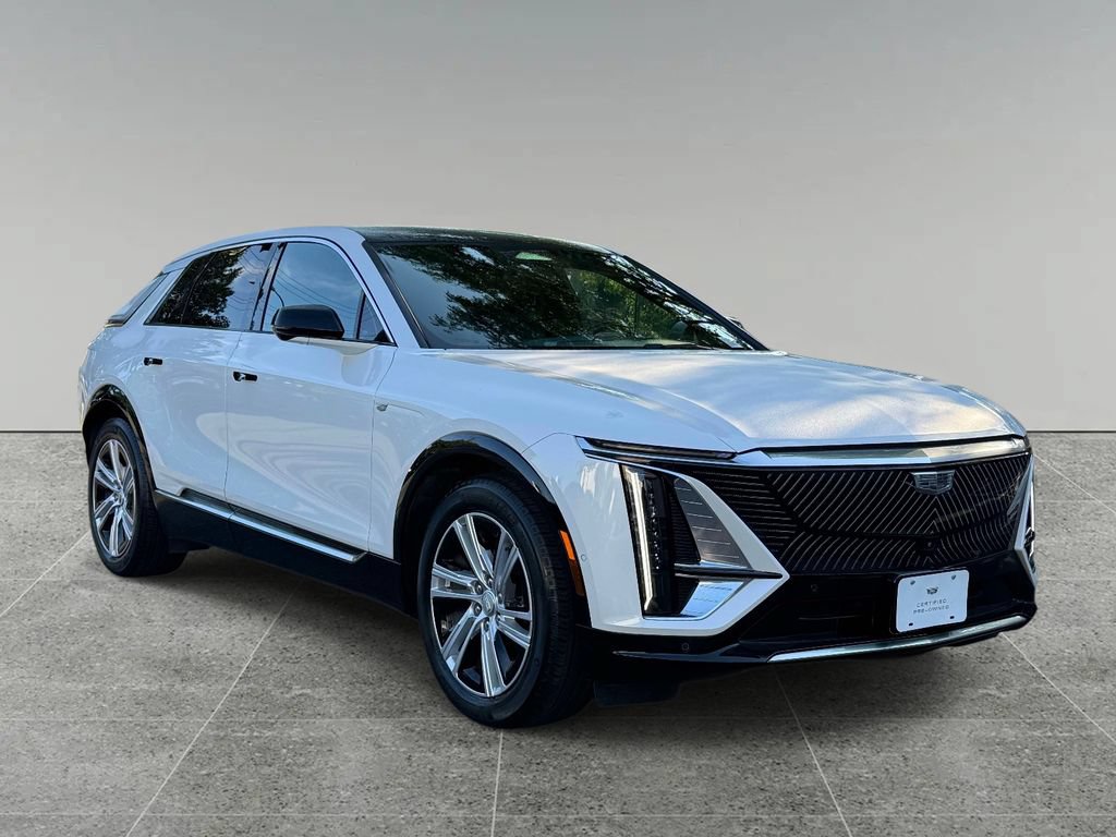Used 2024 Cadillac Lyriq Tech w/ Driver Assist Package AWD/4WD image 9