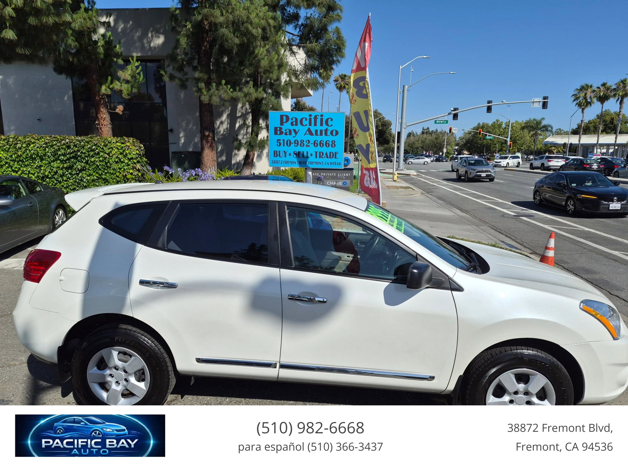 Used 2013 Nissan Rogue S AWD/4WD image 8