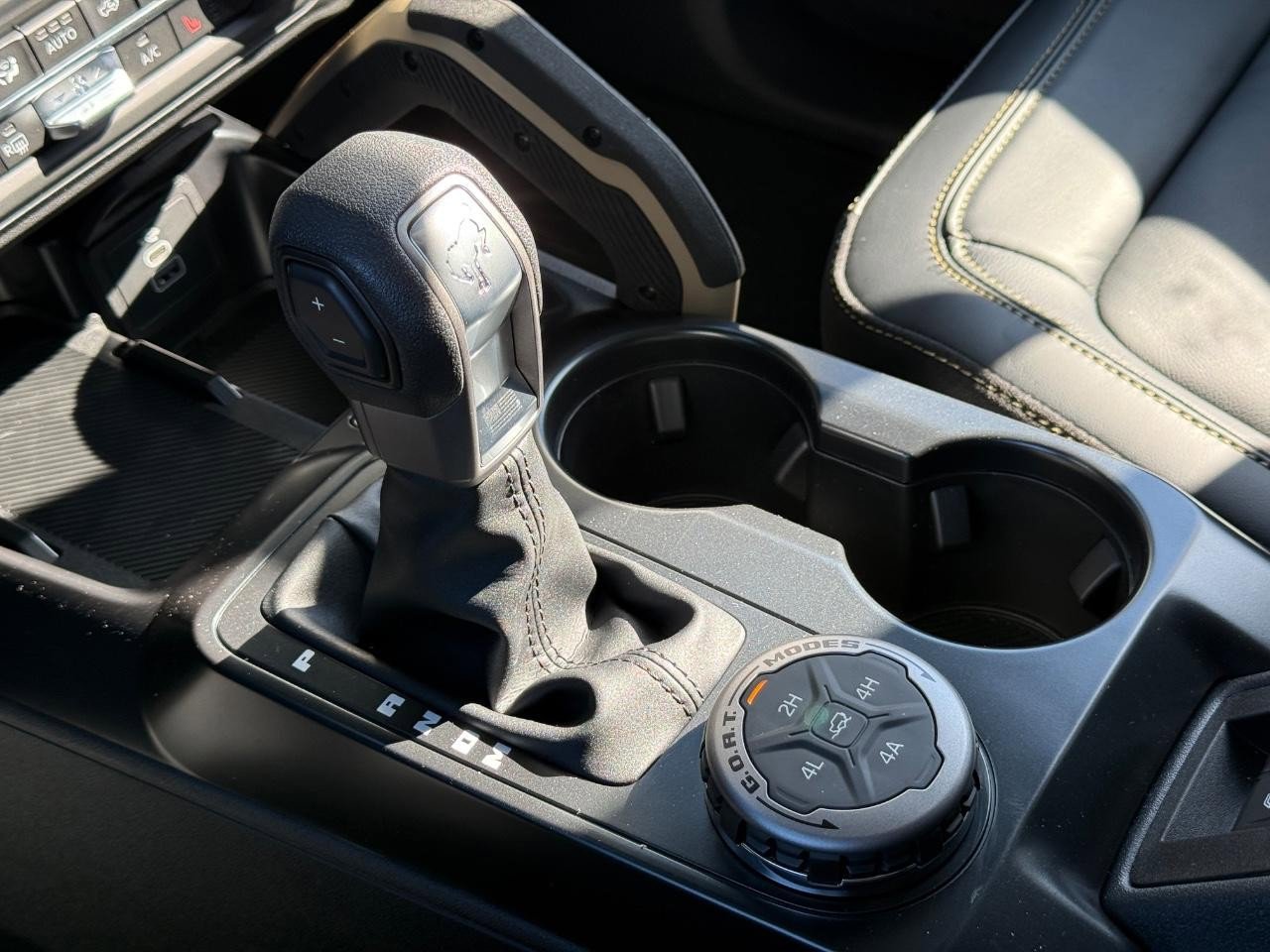 New 2026 Ford Bronco Badlands image 13