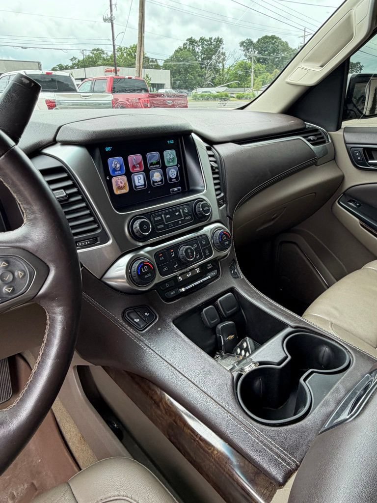 Used 2016 Chevrolet Tahoe LT RWD image 13
