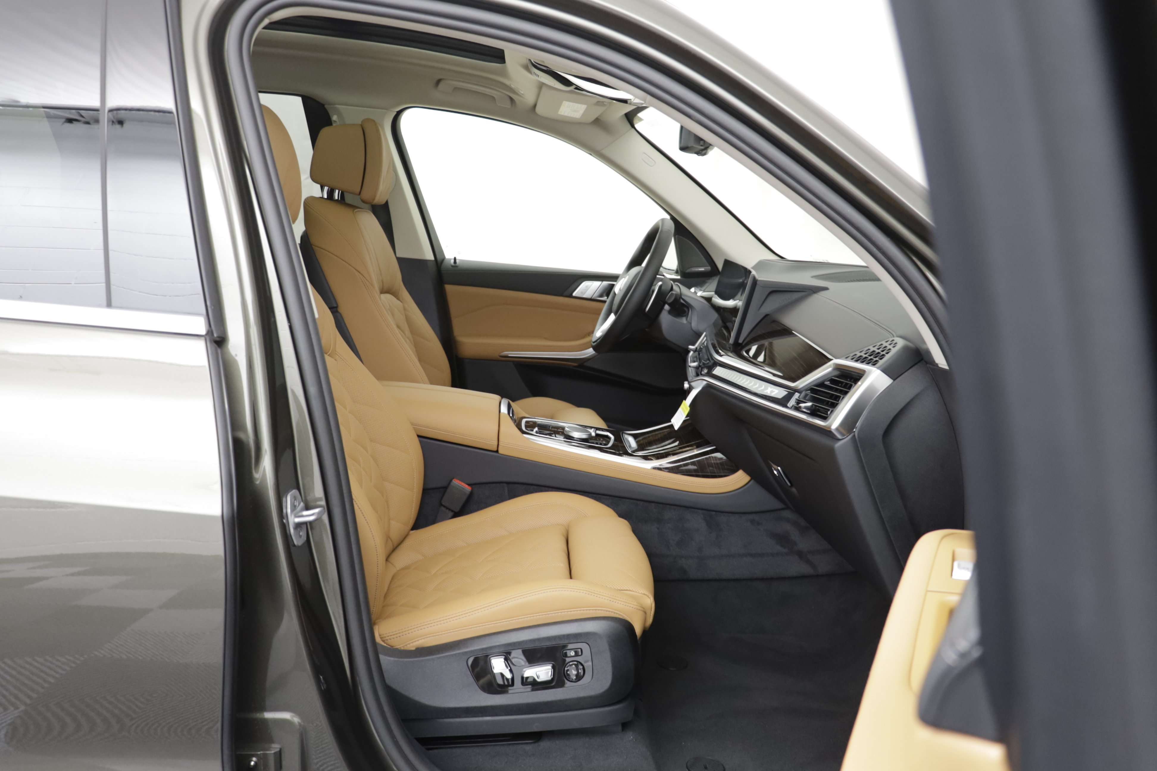 New 2027 BMW X7 xDrive40i AWD/4WD image 20