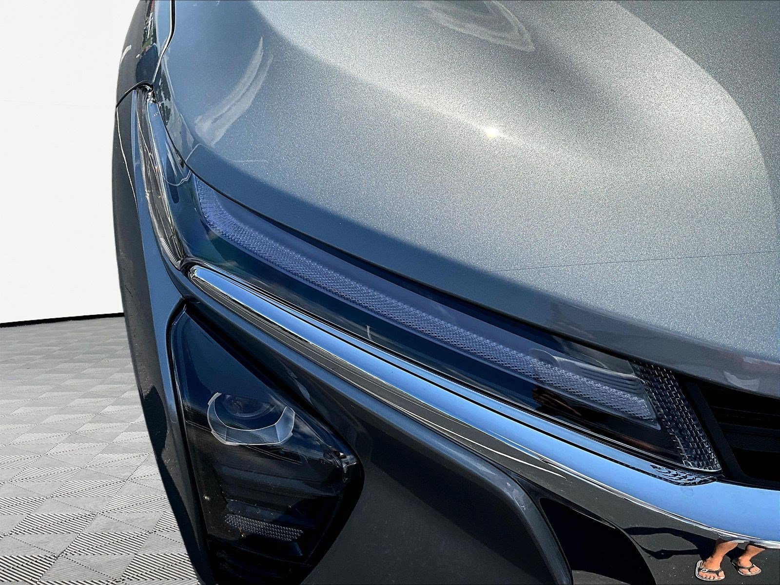 New 2026 Chevrolet Trax LT w/ Sunroof Package FWD image 8