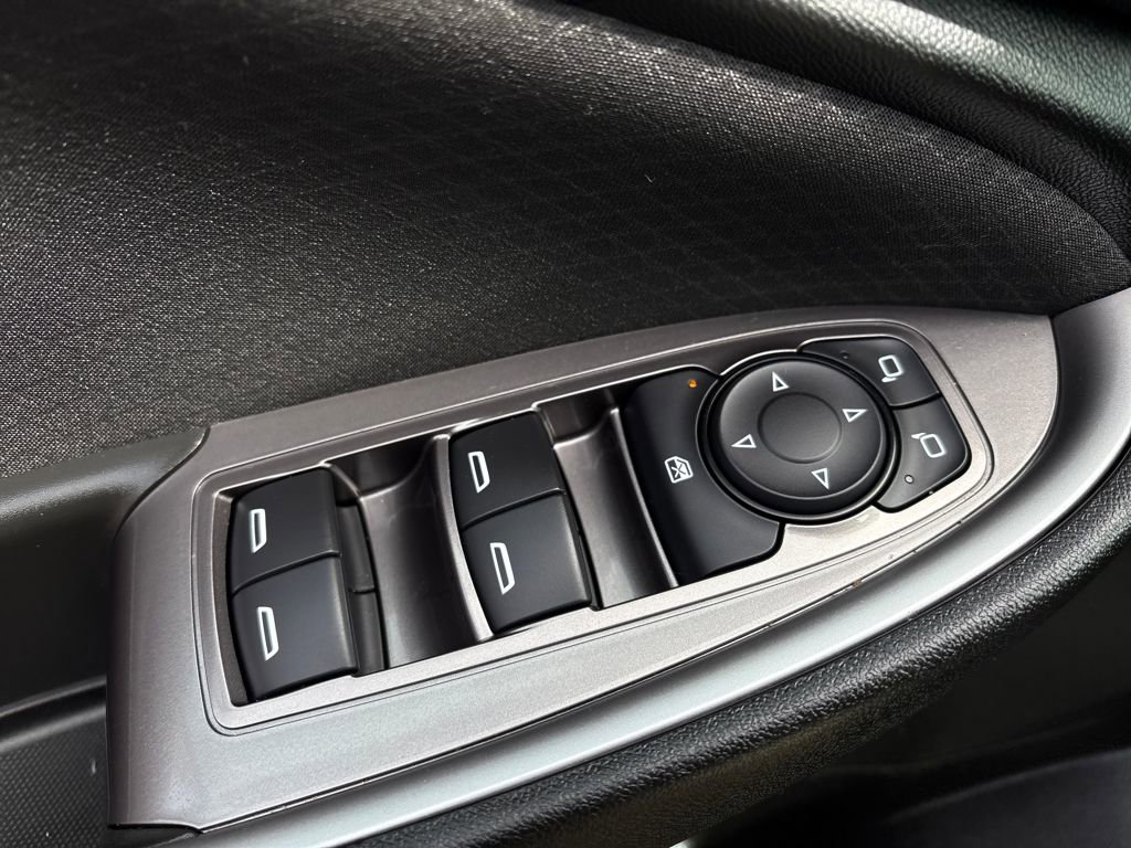 Used 2021 Chevrolet Malibu LS image 12