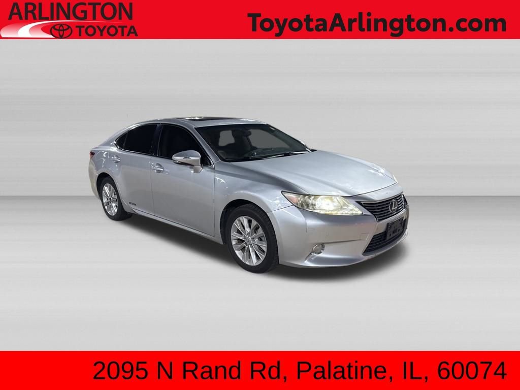 Used 2013 Lexus ES 300h w/ Luxury Pkg FWD image 1