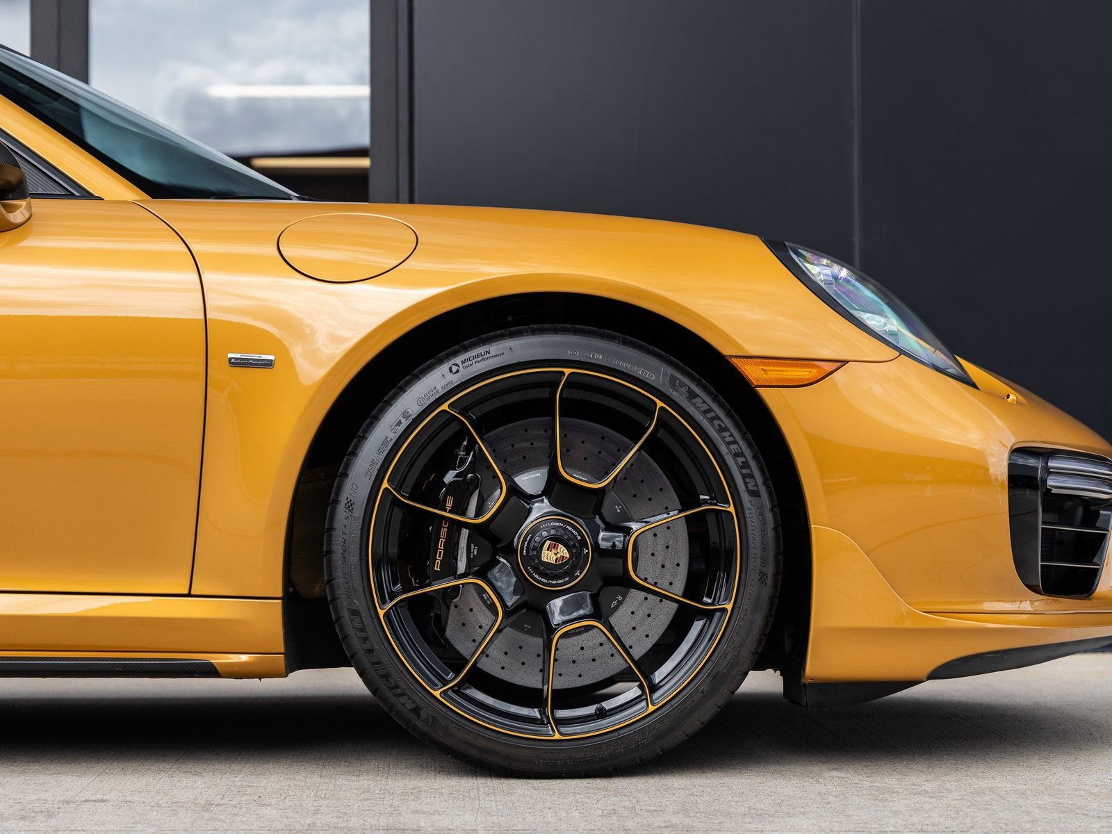 Used 2018 Porsche 911 Turbo S image 13