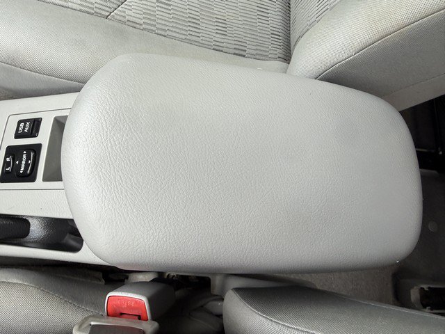 Used 2012 Toyota RAV4 4WD w/ Value Pkg image 33