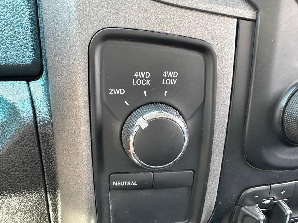 Used 2015 RAM 2500 Tradesman w/ Power & Remote Entry Group image 20