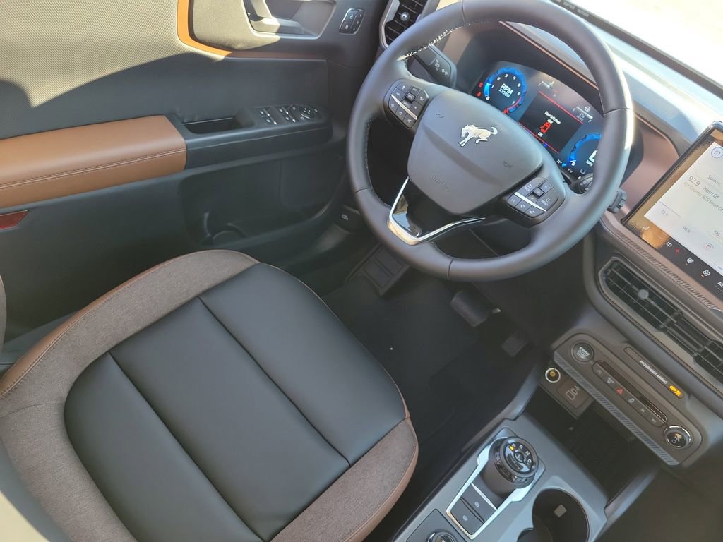 New 2025 Ford Bronco Sport Outer Banks w/ Outer Banks Tech Package+ image 16