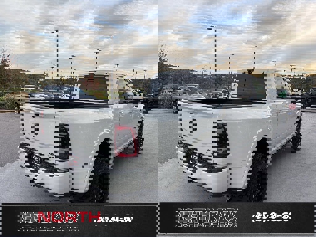 Used 2024 RAM 3500 Limited image 27