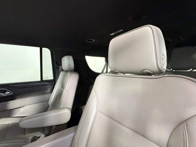 Used 2023 GMC Yukon XL SLT image 24