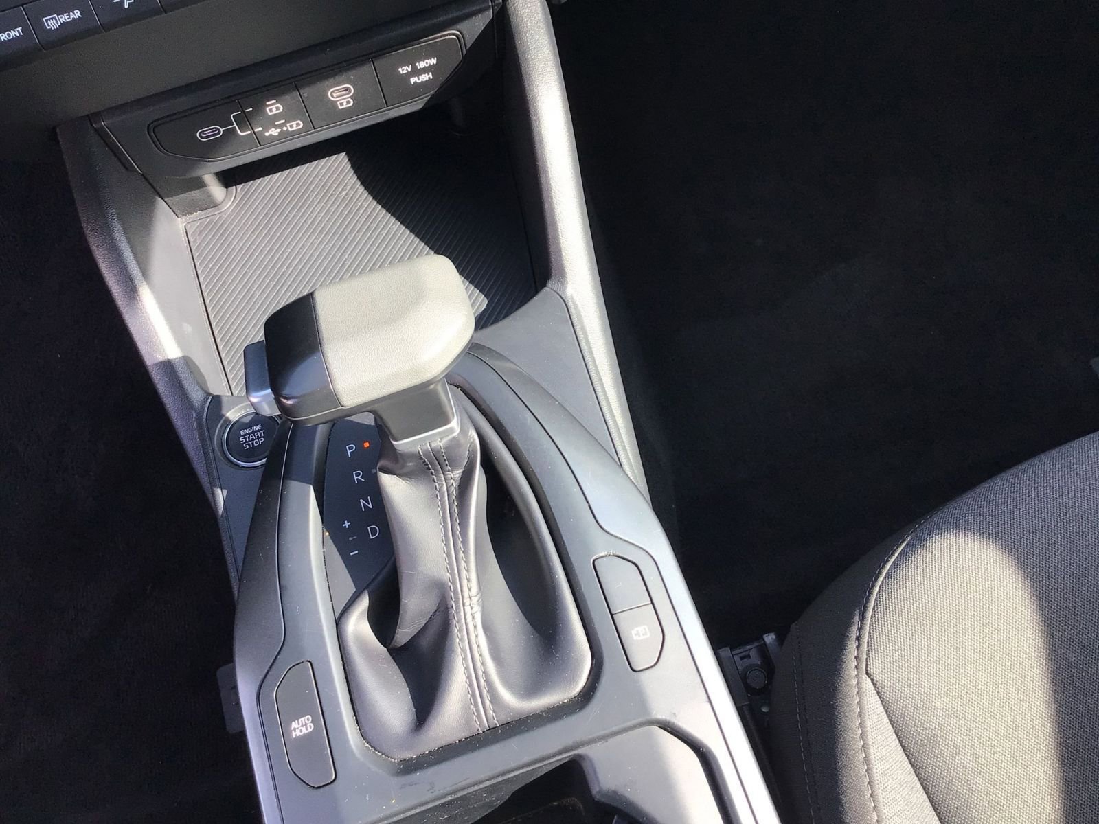 Used 2025 Kia K4 LXS image 39