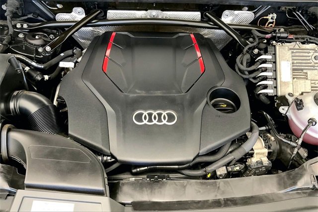 Certified 2022 Audi SQ5 Premium image 31