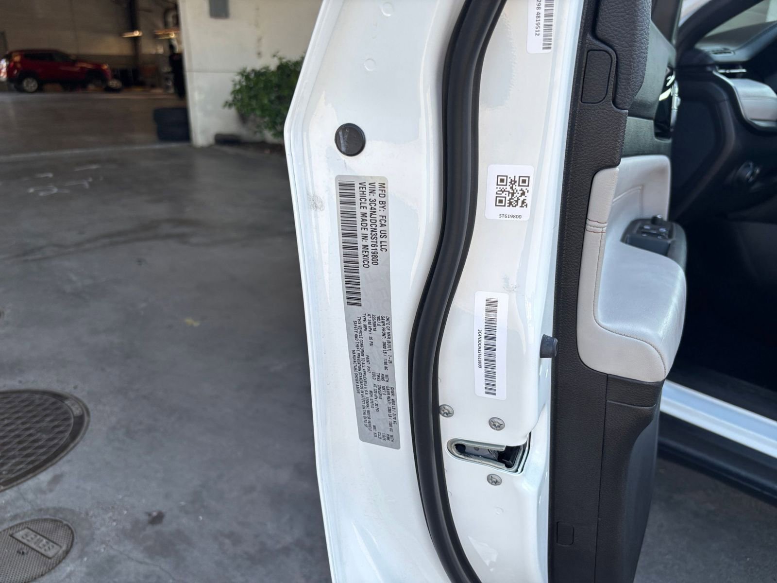 Used 2025 Jeep Compass Limited AWD/4WD image 30