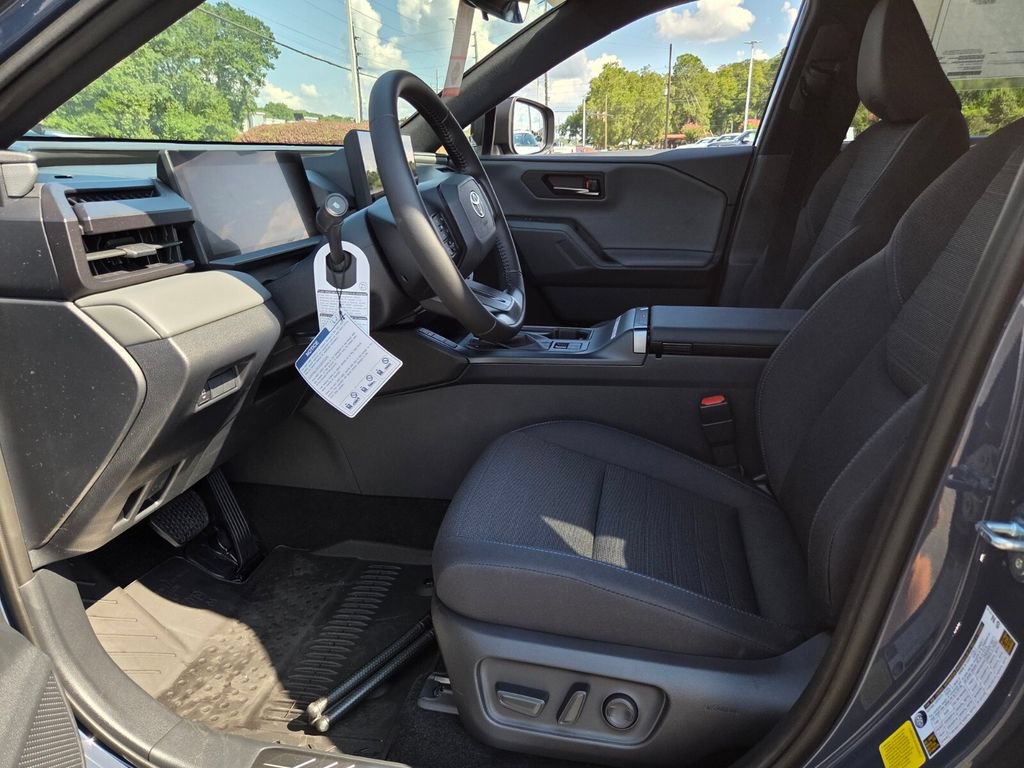 New 2026 Toyota RAV4 SE AWD/4WD image 5