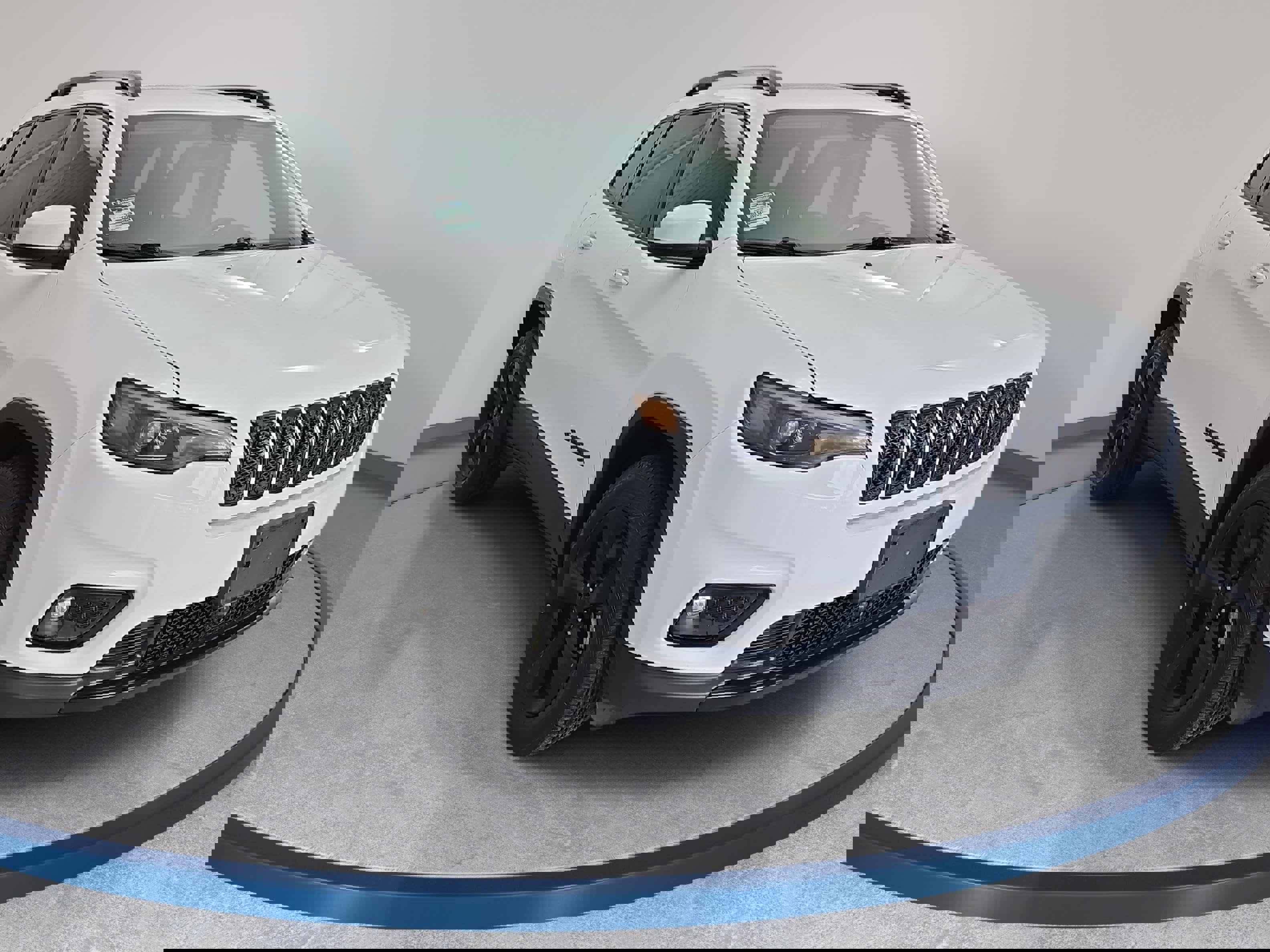 Used 2021 Jeep Cherokee Latitude Plus image 3