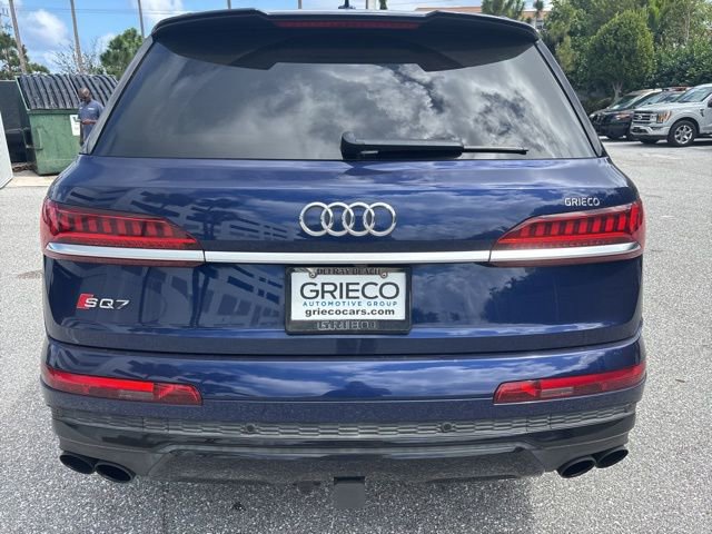Used 2020 Audi SQ7 Prestige w/ Prestige Package image 3