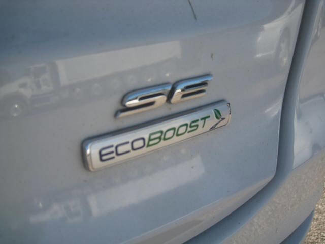 Used 2019 Ford Fusion SE image 10