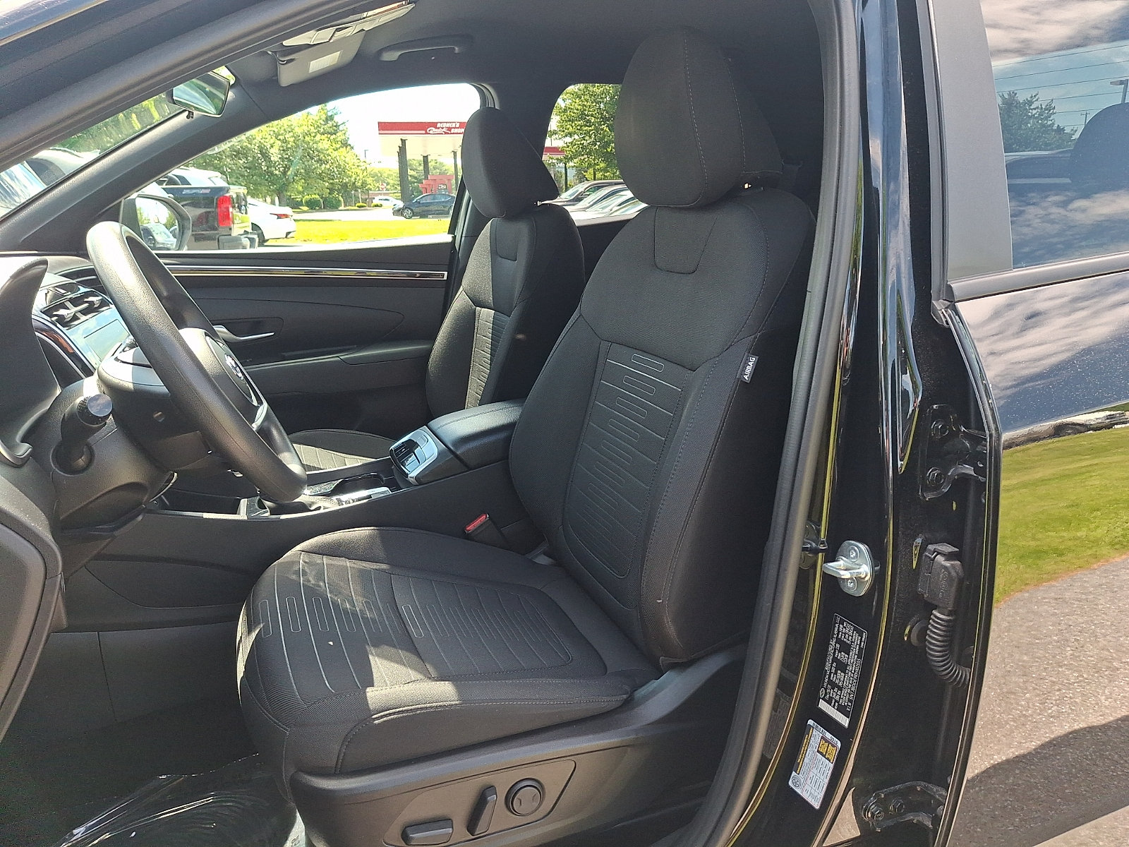 Used 2024 Hyundai Santa Cruz SEL AWD/4WD image 13