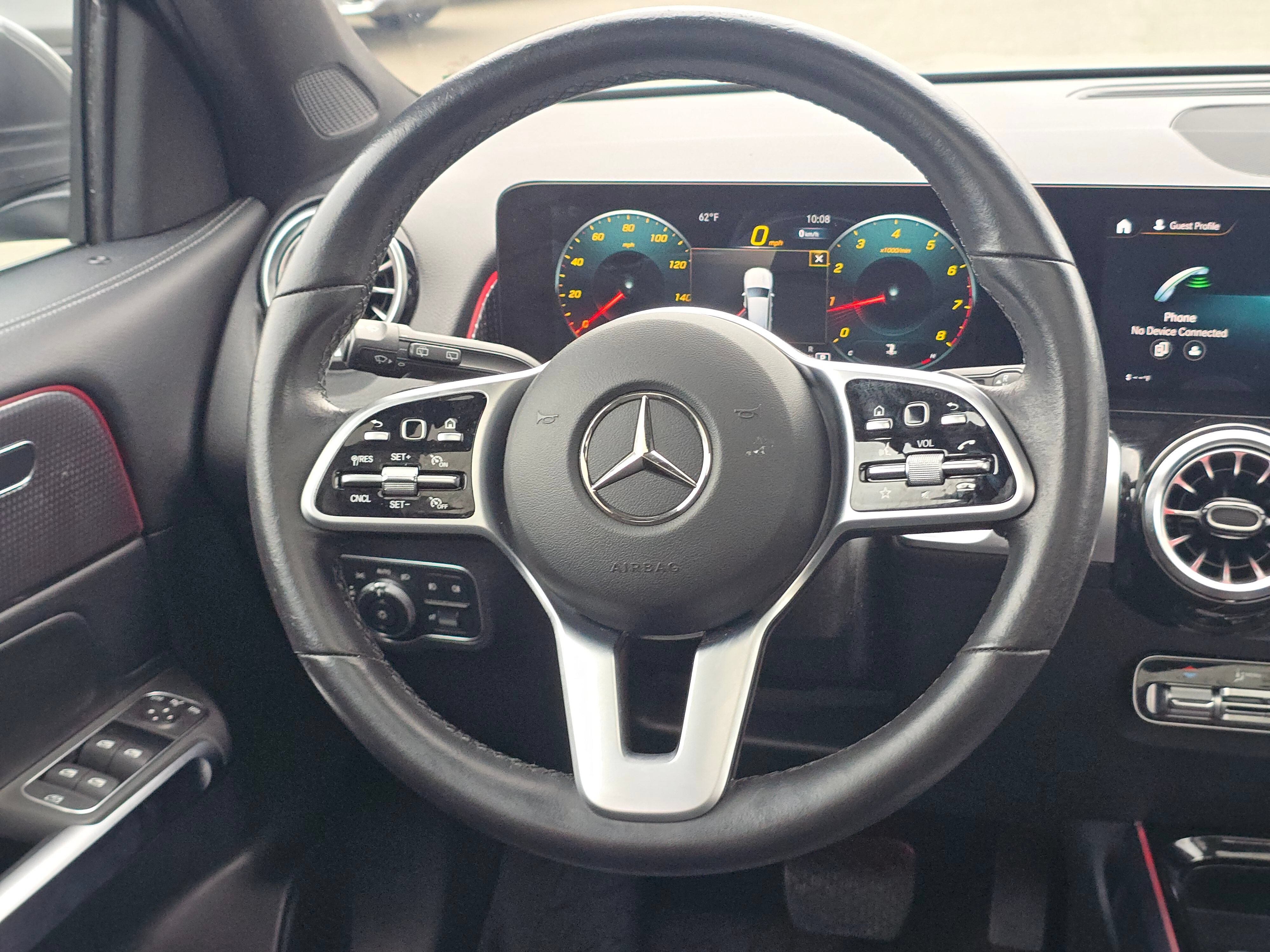 Used 2022 Mercedes-Benz GLB 250 4MATIC image 18