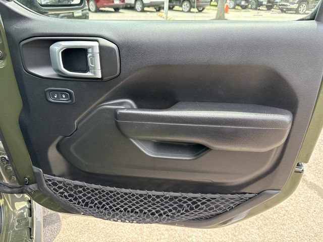 Used 2022 Jeep Wrangler Unlimited Sport AWD/4WD image 39