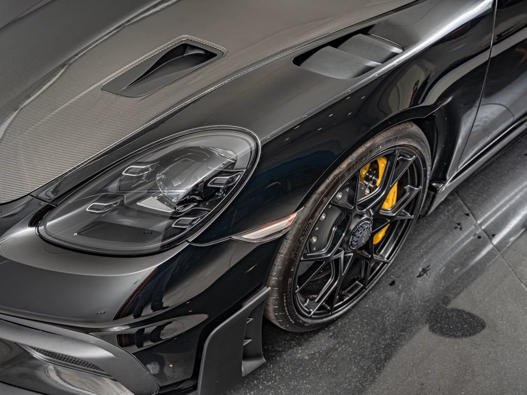 Certified 2024 Porsche 718 Cayman GT4 RS RWD image 24
