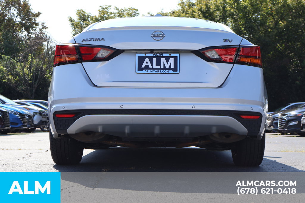 Used 2024 Nissan Altima 2.5 SV FWD image 6
