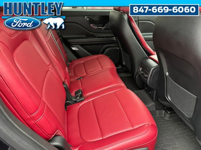 Used 2023 Lincoln Corsair Reserve w/ Jet Appearance Package AWD/4WD image 13