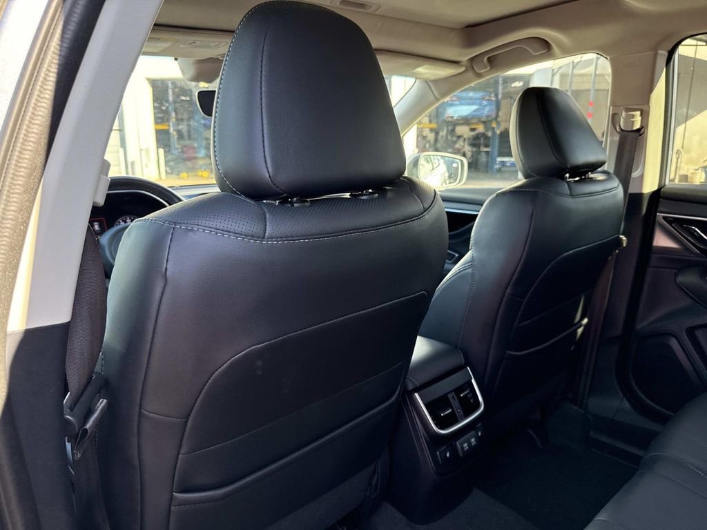 Used 2021 Subaru Outback Limited XT w/ Popular Package #2 image 14