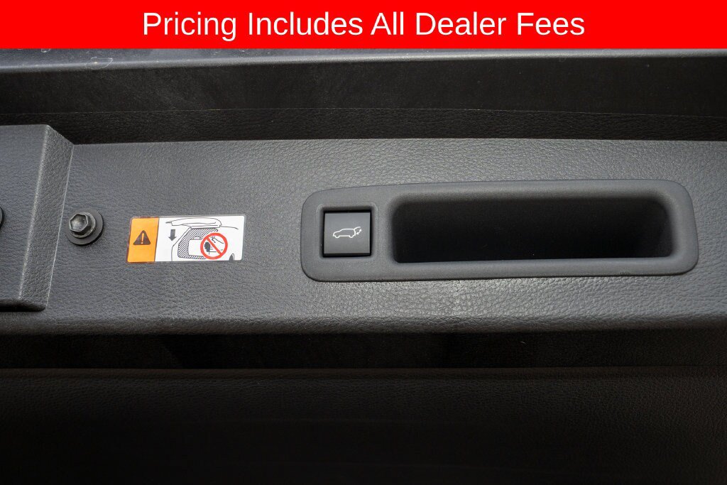 New 2026 Toyota Sienna LE FWD image 7