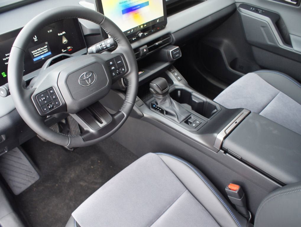 New 2026 Toyota RAV4 XSE AWD/4WD image 13