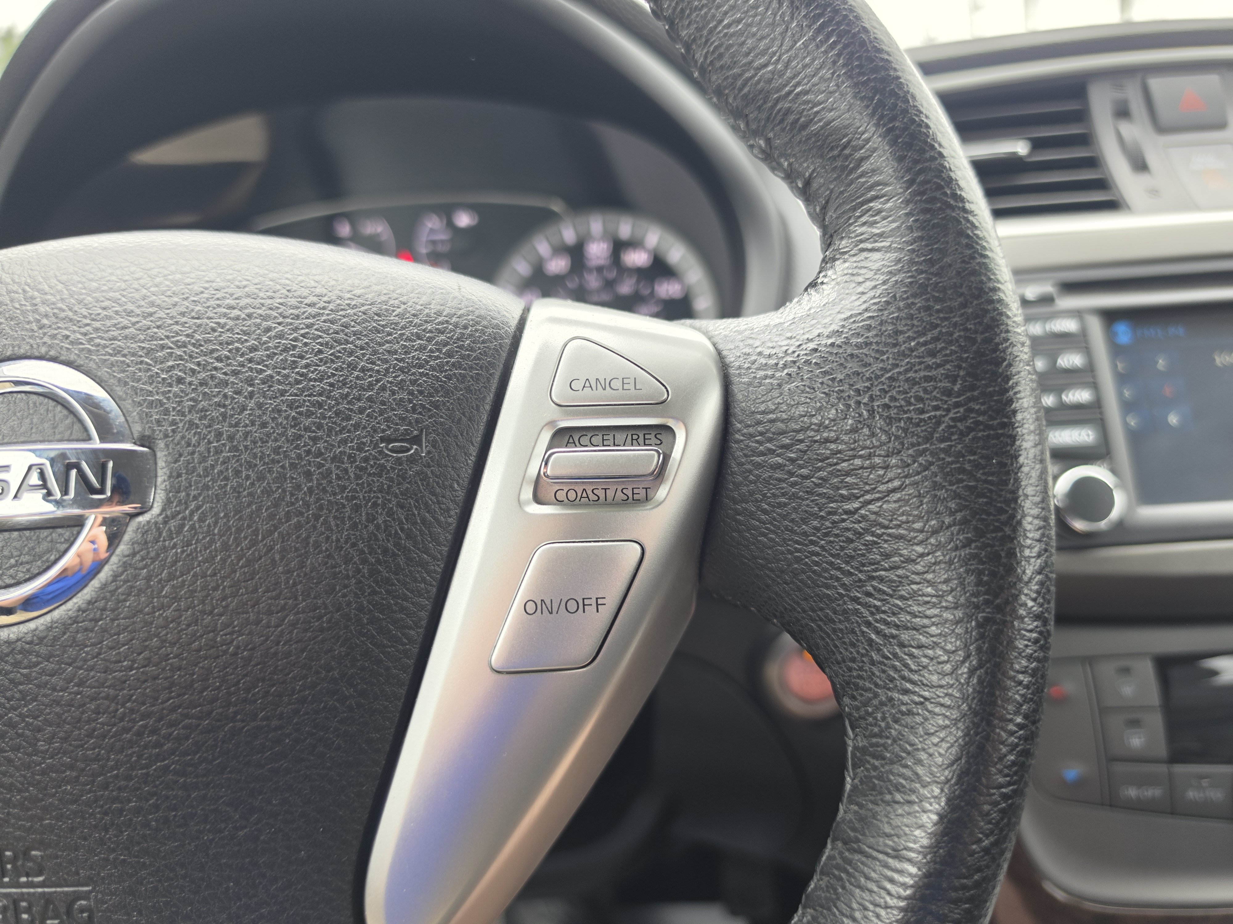 Used 2014 Nissan Sentra SL w/ Leather Package FWD image 21