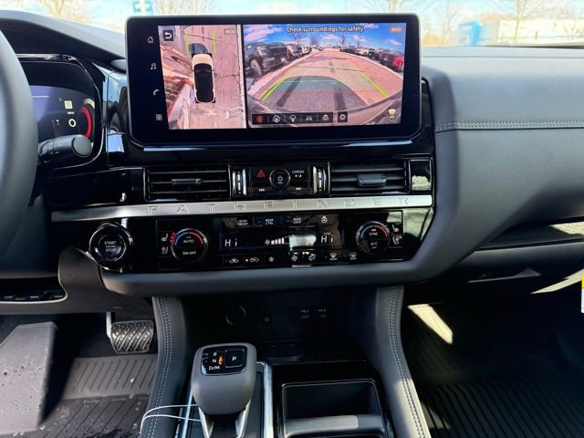 New 2026 Nissan Pathfinder Platinum w/ Cargo Package image 18