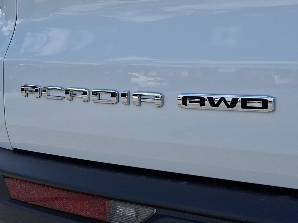 New 2026 GMC Acadia Elevation w/ LPO, All-Weather Package AWD/4WD image 11
