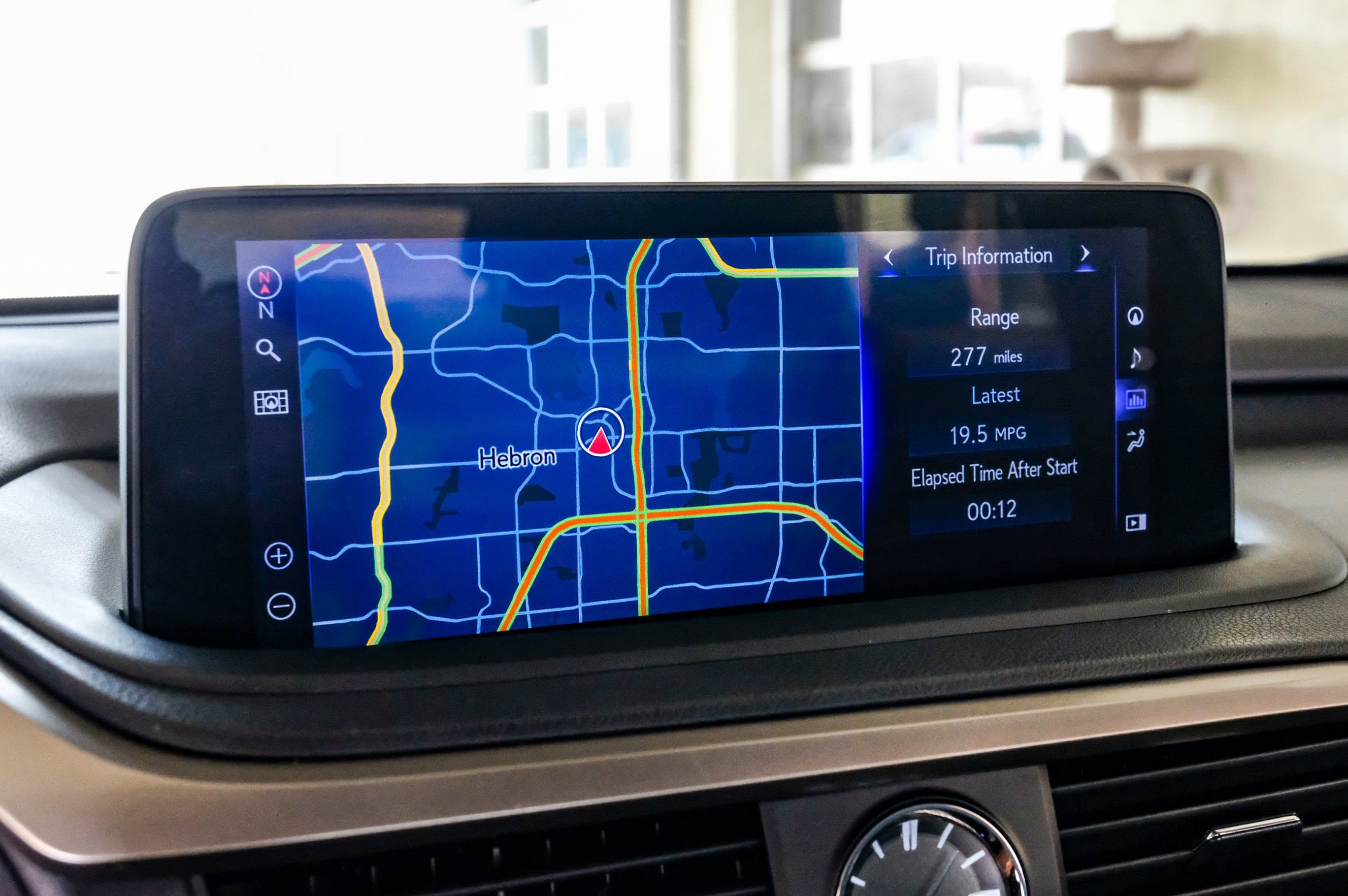 Used 2022 Lexus RX 350L FWD w/ Premium Package image 30
