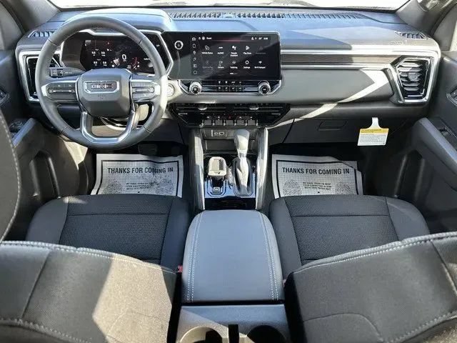New 2026 GMC Canyon Elevation w/ LPO, Black Badging Package RWD image 21