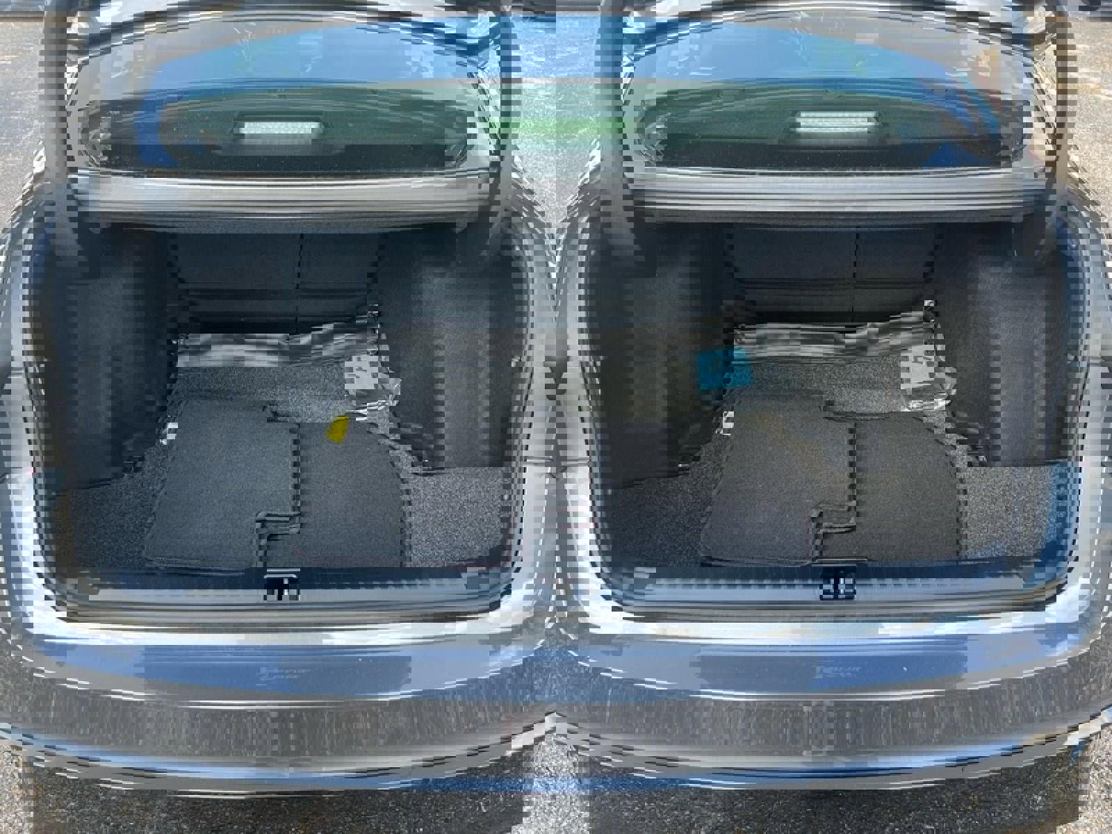 Used 2024 Lexus IS 300 F Sport w/ Accessory Package 2 image 7