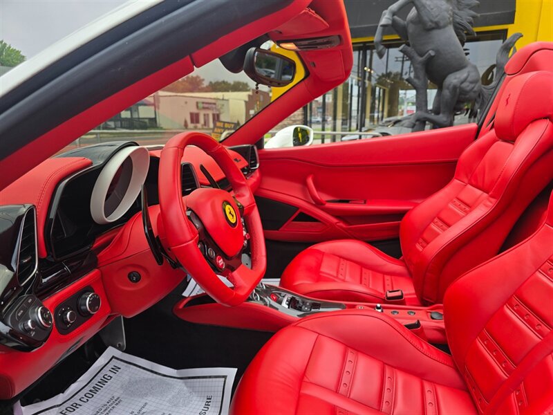 Used 2015 Ferrari 458 Spider RWD image 24