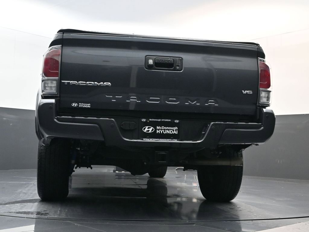 Used 2023 Toyota Tacoma TRD Sport w/ Technology Package image 19