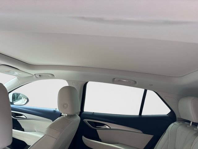 Used 2024 Buick Envision Avenir AWD/4WD image 17
