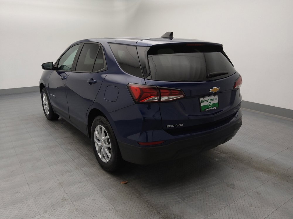 Used 2023 Chevrolet Equinox LS w/ LS Convenience Package image 5