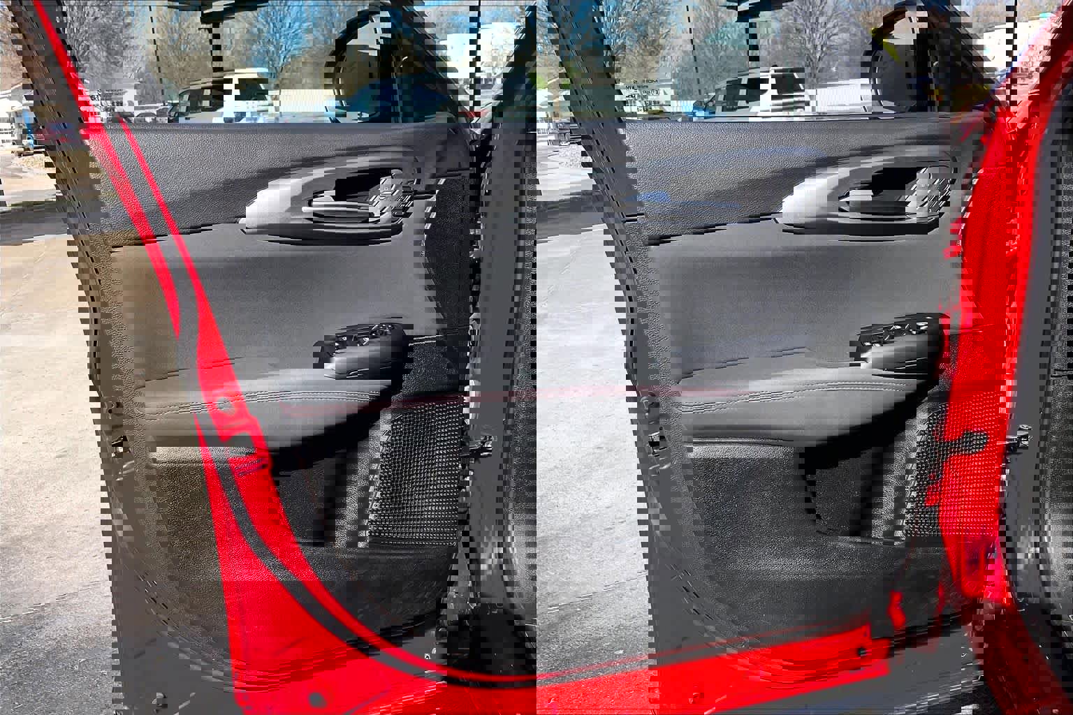 Certified 2024 Dodge Hornet R/T w/ R/T Blacktop Package AWD/4WD image 21