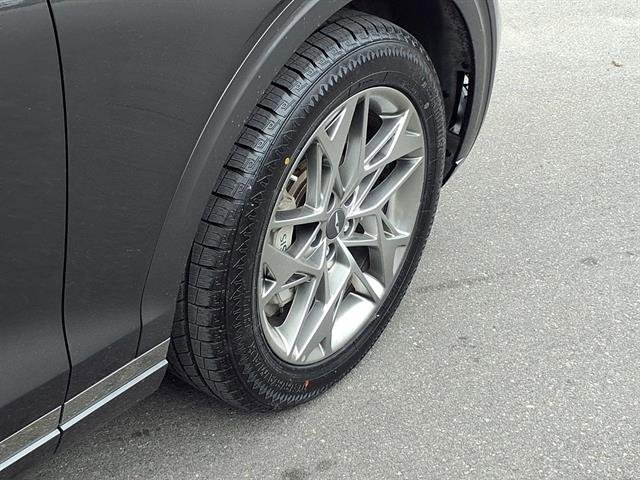 Used 2025 Genesis GV70 2.5T AWD/4WD image 28