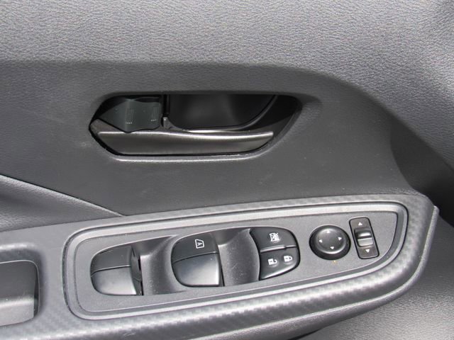 Certified 2025 Nissan Versa S w/ Trunk Package image 18