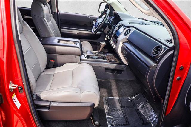 Used 2020 Toyota Tundra SR5 w/ SR5 Leather Package AWD/4WD image 25