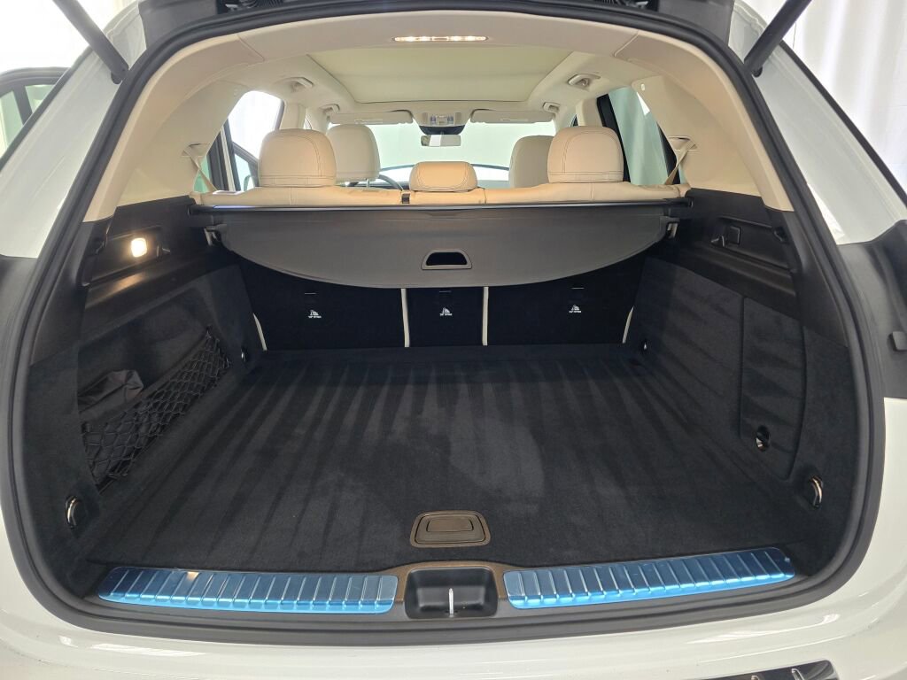 Used 2024 Mercedes-Benz GLE 450 4MATIC image 11