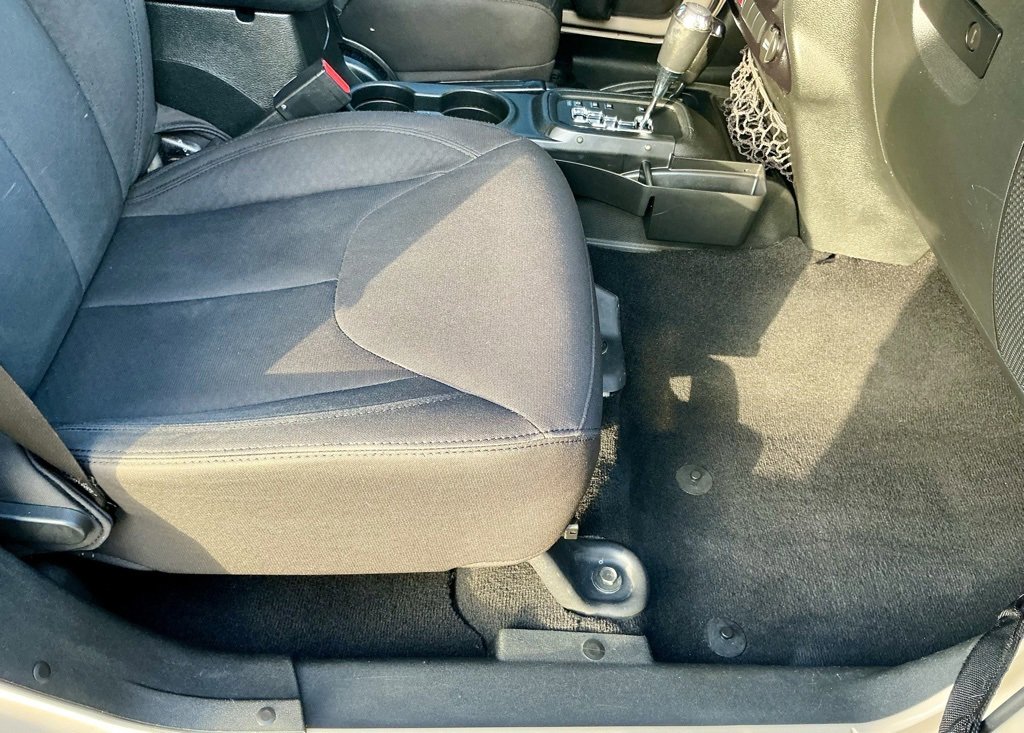 Used 2016 Jeep Wrangler Unlimited Sport w/ Quick Order Package 24S image 23