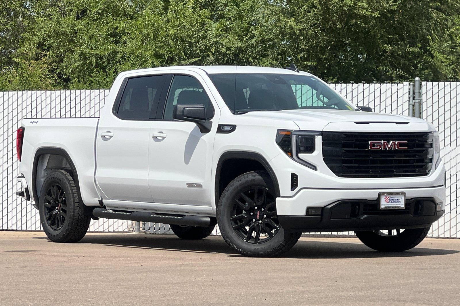 New 2026 GMC Sierra 1500 Elevation w/ Elevation Select Package AWD/4WD image 2